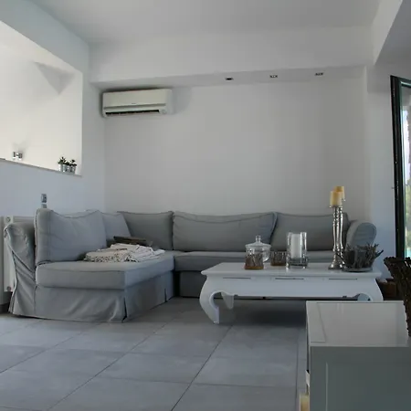 Villa Sani Sani (Chalkidiki)